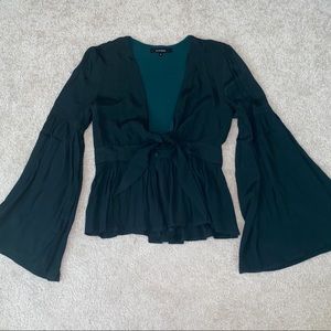 Bell sleeve top